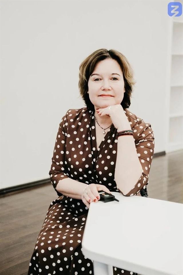 Екатерина Дворникова, лидер движения «Новые СТАРшие»
